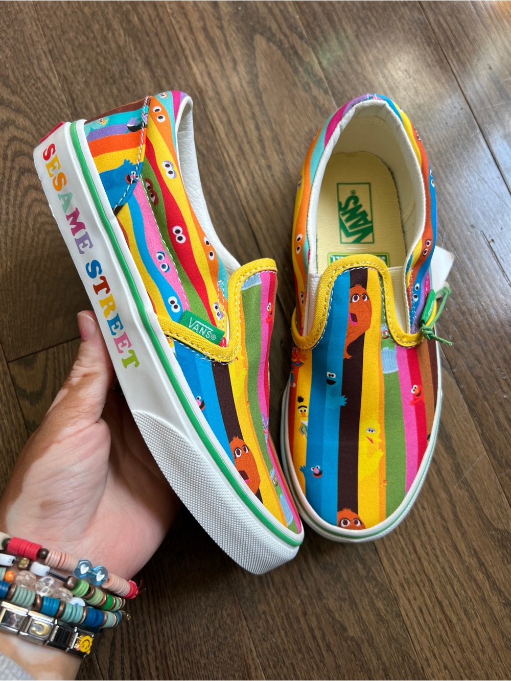 Vans Kids' Sesame Street Rainbow Slip-On Shoes - Multicolor youth kids size 3